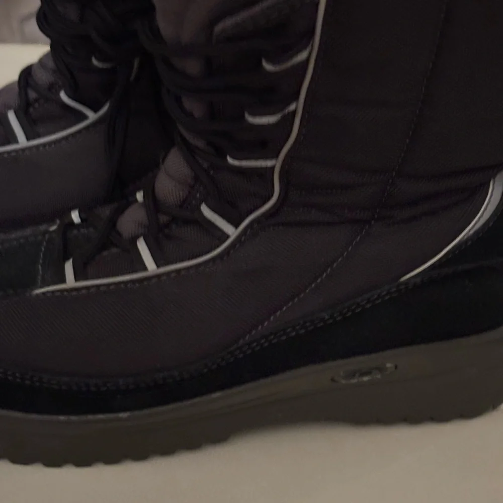 B.U.M. Equipment Women's Classic Beige Ankle Winter Boots (Size‎ 7